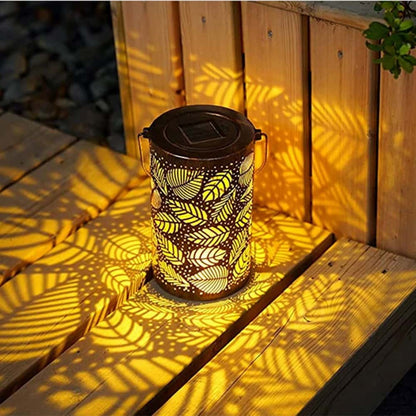 Maple Leaf Solar Garden Lantern - SolarLightHome