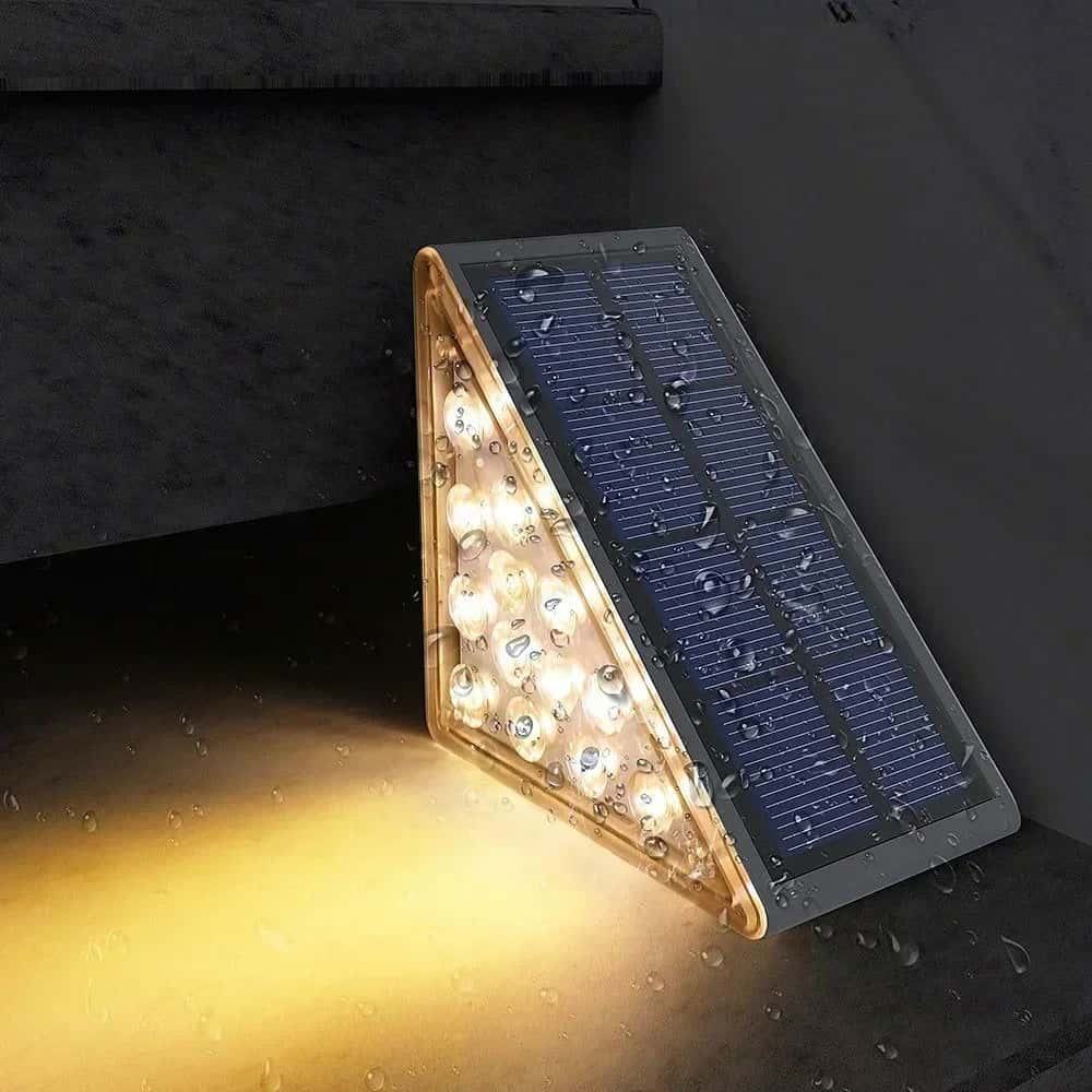 Smart Solar Step Light with Motion Detection - SolarLightHome