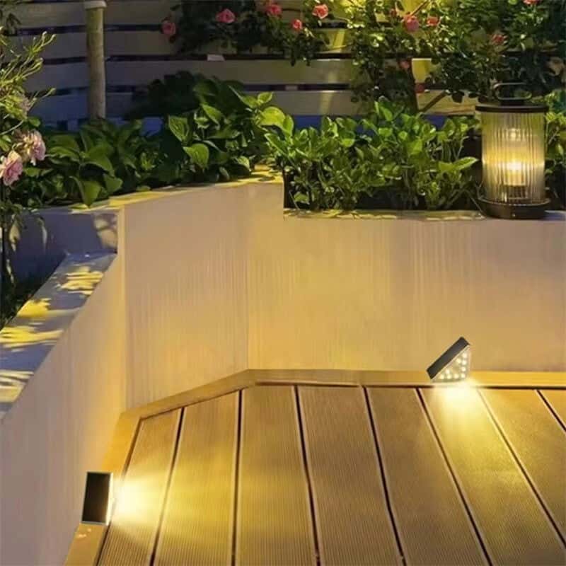 Smart Solar Step Light with Motion Detection - SolarLightHome
