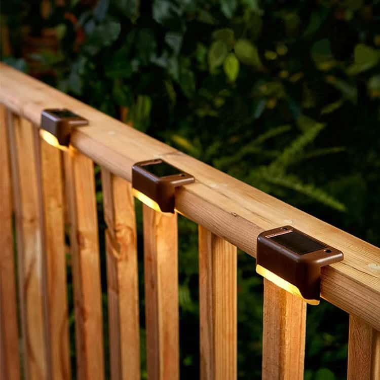 Solar Step Light with Dusk-to-Dawn Automation - SolarLightHome