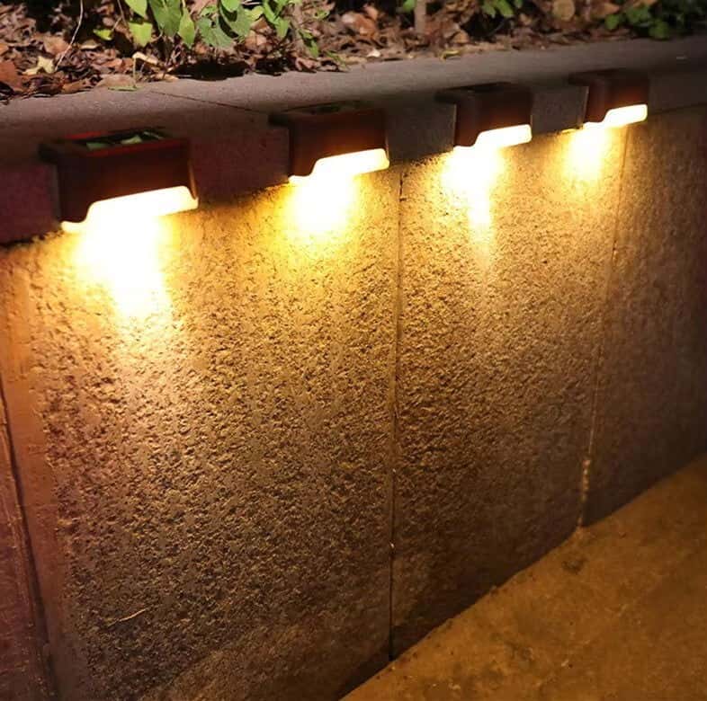 Solar Step Light with Dusk-to-Dawn Automation - SolarLightHome